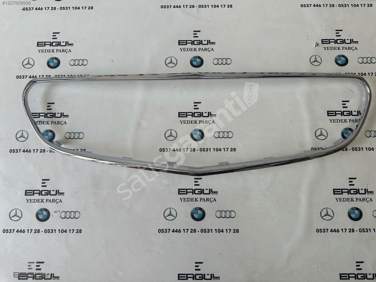 ERGÜL OTO- MERCEDES W212 E SERİSİ PANJUR KROMU SIFIR