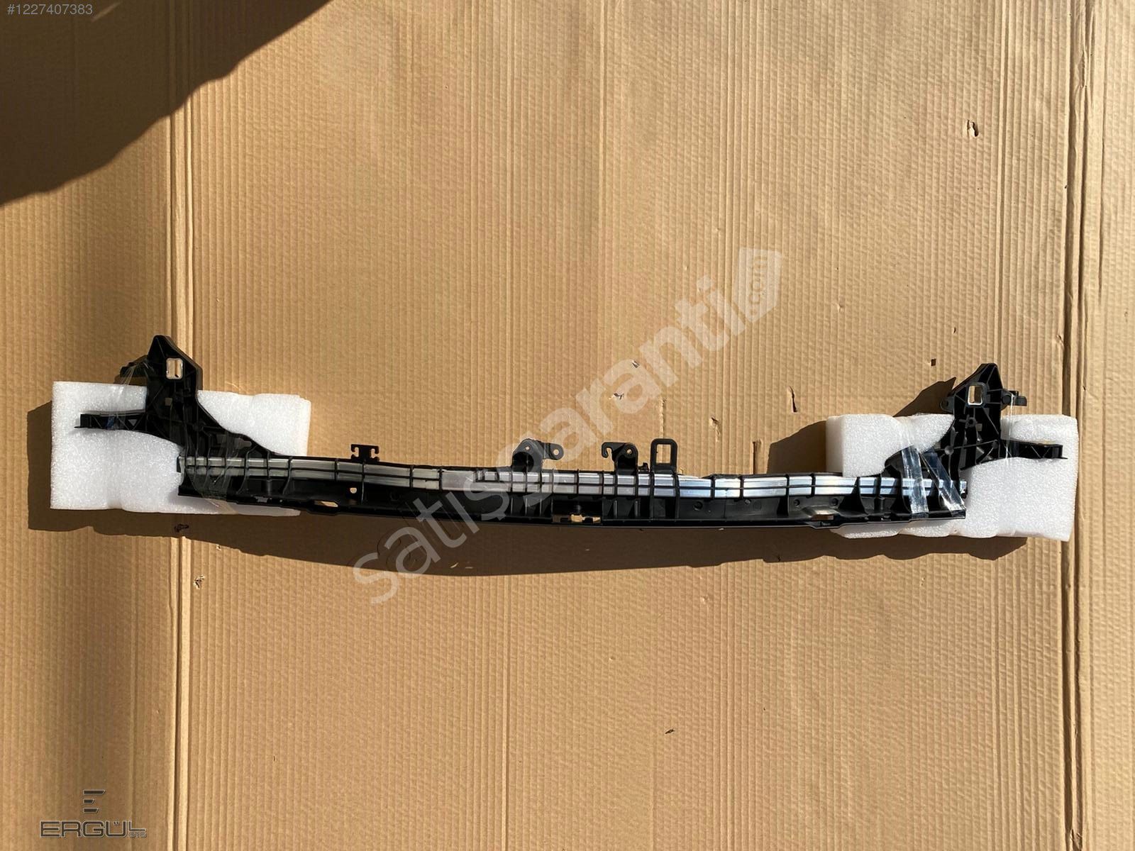 ERGÜL OTO- MERCEDES W213 E SERİSİ DESTEK PANEL SIFIR