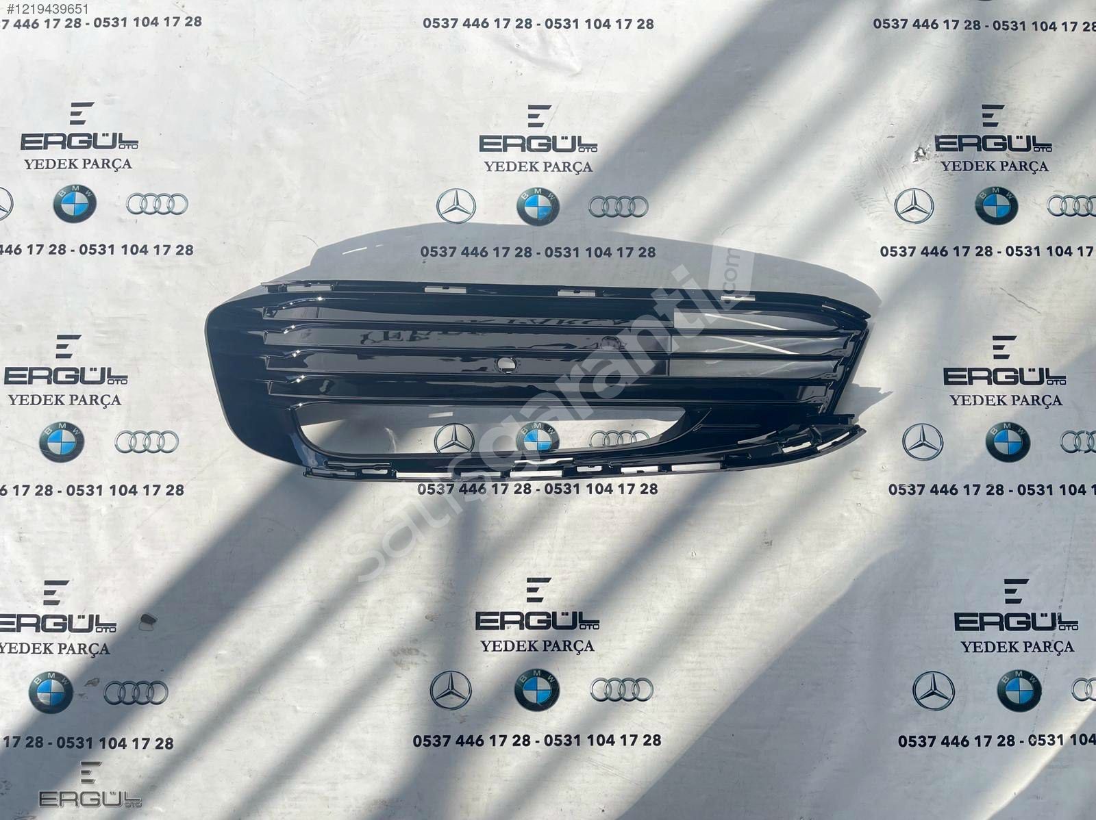 ERGÜL OTO - BMW G11 7 KASA KISMEN AÇIK SİS KAPAK SAĞ SIFIR 51117