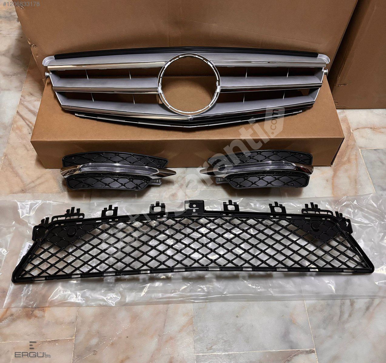 ERGÜL OTO- MERCEDES W204 C KASA PANJUR-IZGARA-SİS KAPAK-SİS LED