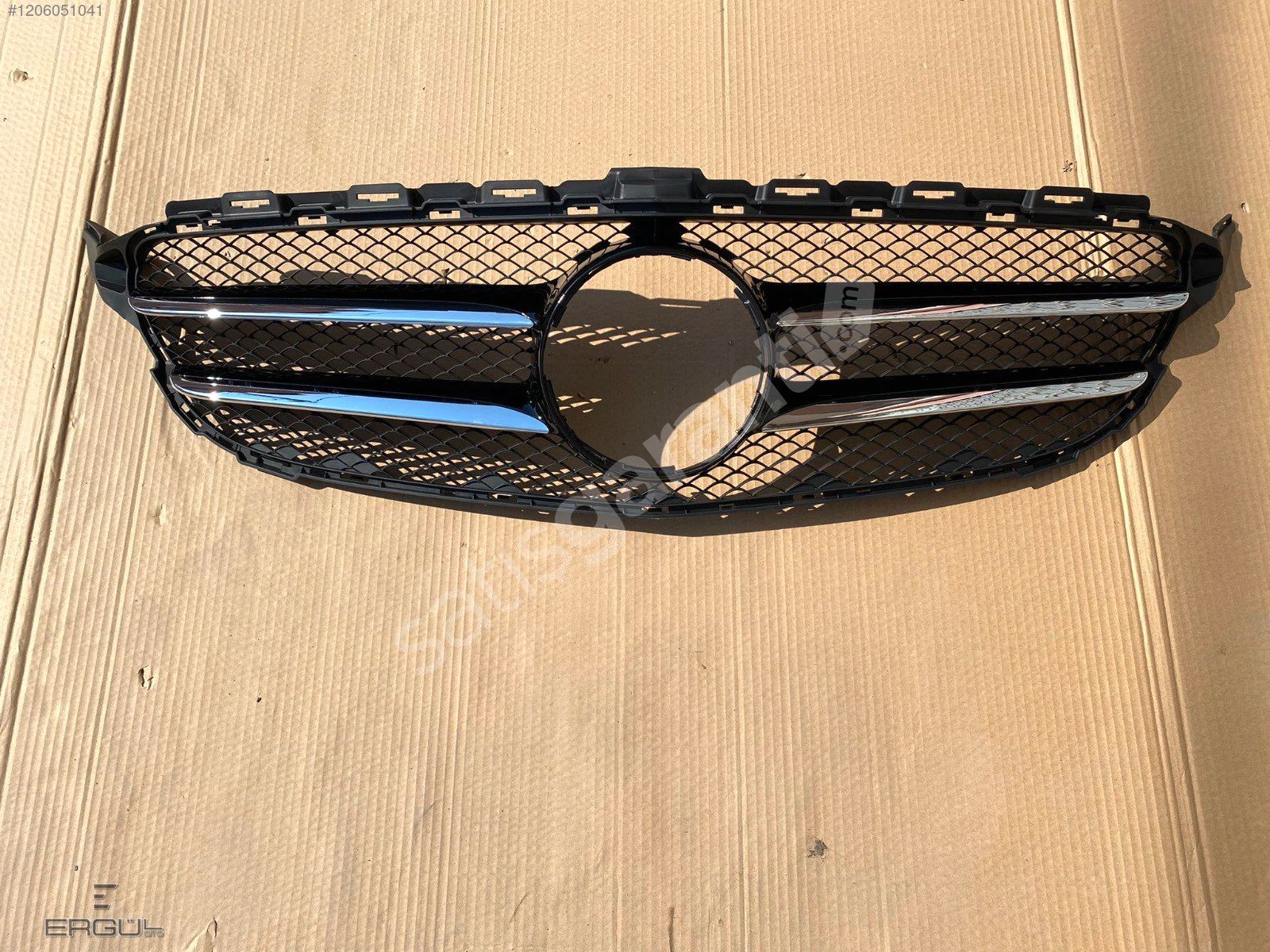 ERGÜL OTO- MERCEDES C SERİSİ CLASSIC PIANO BLACK PANJUR SIFIR