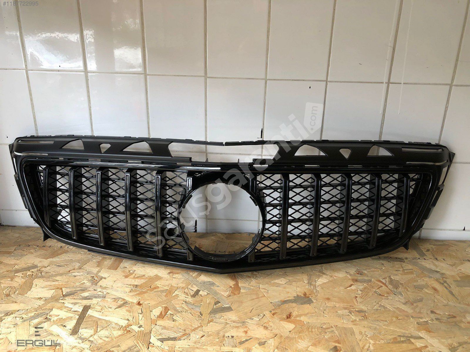 ERGÜL OTO- MERCEDES W218 CLS MAKYAJSIZ GT BLACK PANJUR SIFIR
