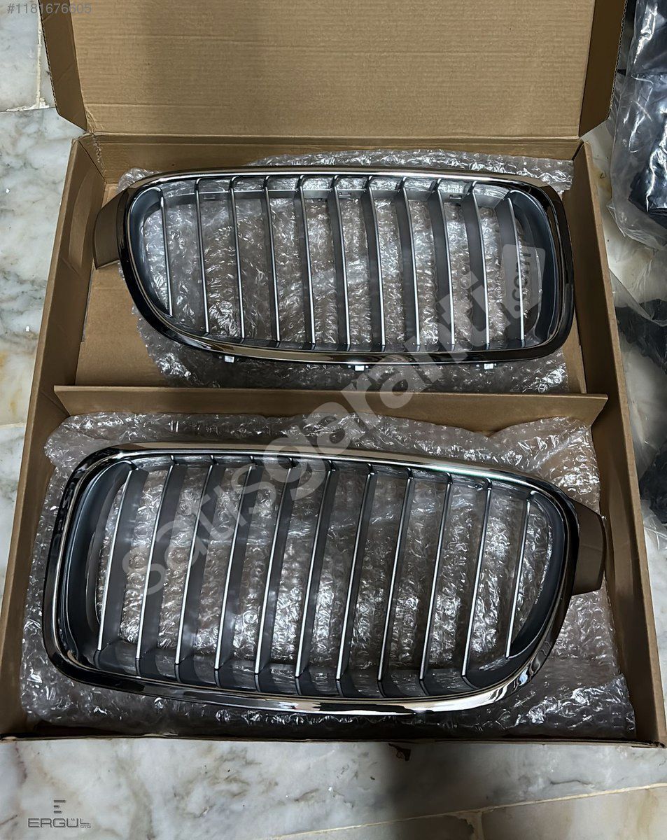 ERGÜL OTO- BMW F30 3 SERİSİ KROM BÖBREK SIFIR