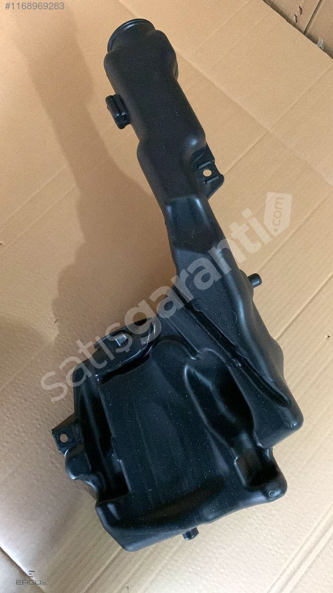 ERGÜL OTO-MERCEDES BENZ W204 SU BİDONU SIFIR
