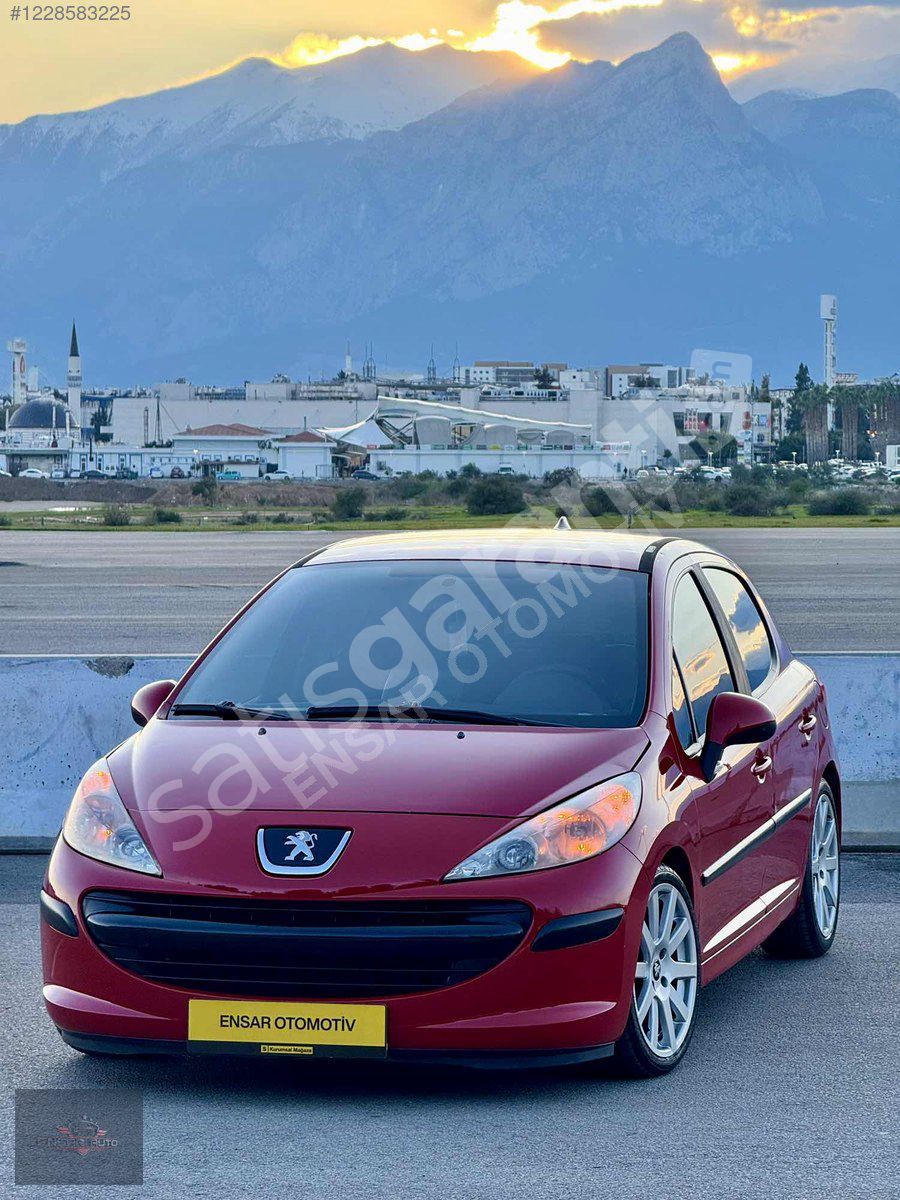2009 PEUGEOT 207 1.4 VTİ PREMİUM 6 AİRBAG DÜZGÜN MASRAFSIZ