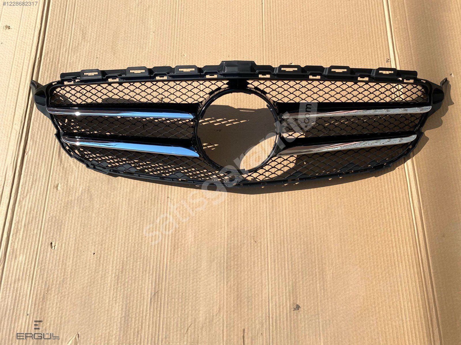 ERGÜL OTO- MERCEDES C SERİSİ CLASSIC PIANO BLACK PANJUR SIFIR