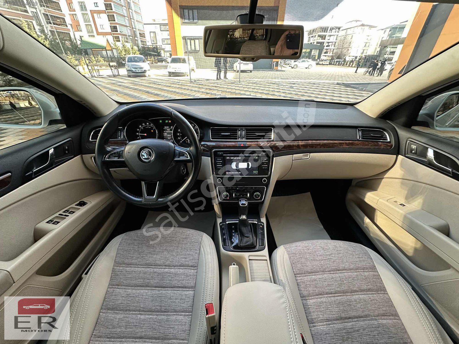 //ERMOTORS OTOMOTİV'DEN// SKODA SÜPER B KUSURSUZ SINIF
