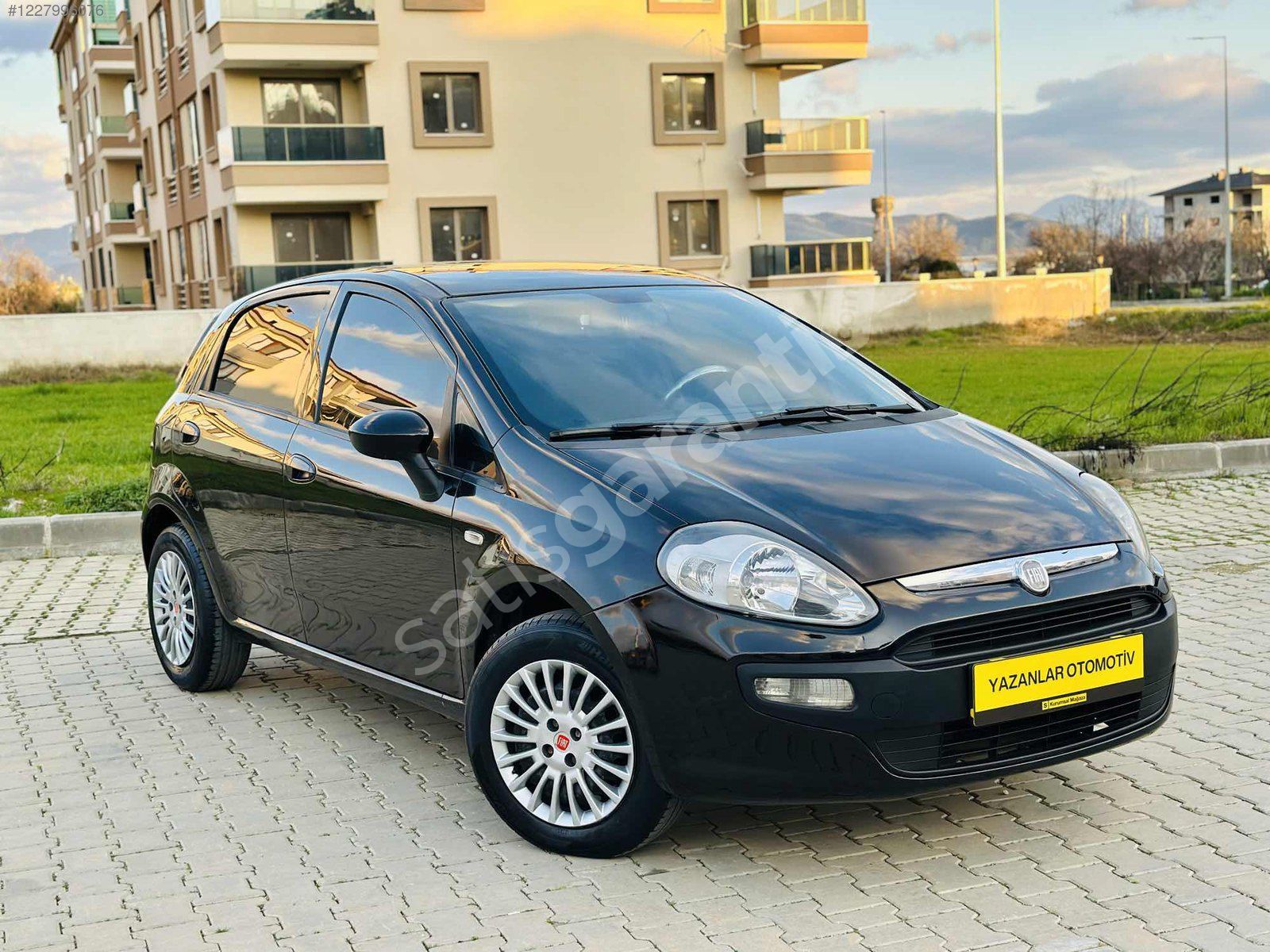 Yazanlar Otomotiv'den 2010 Fiat Punto Otomatik