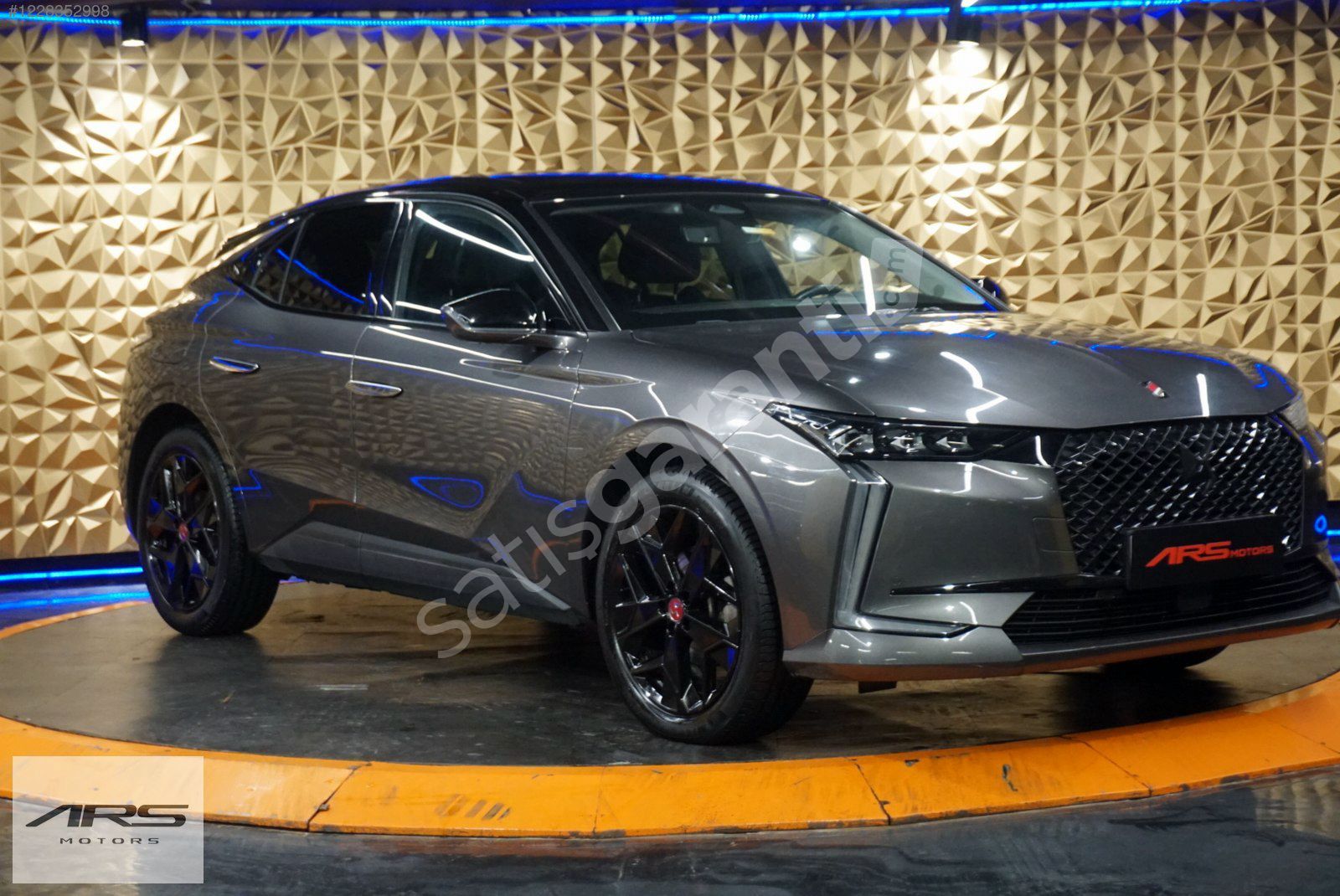 ARS MOTORS 2023 DS4 1.5 PERFORMANCE LINE+HEAD UP+ISITMA+HATASIZ