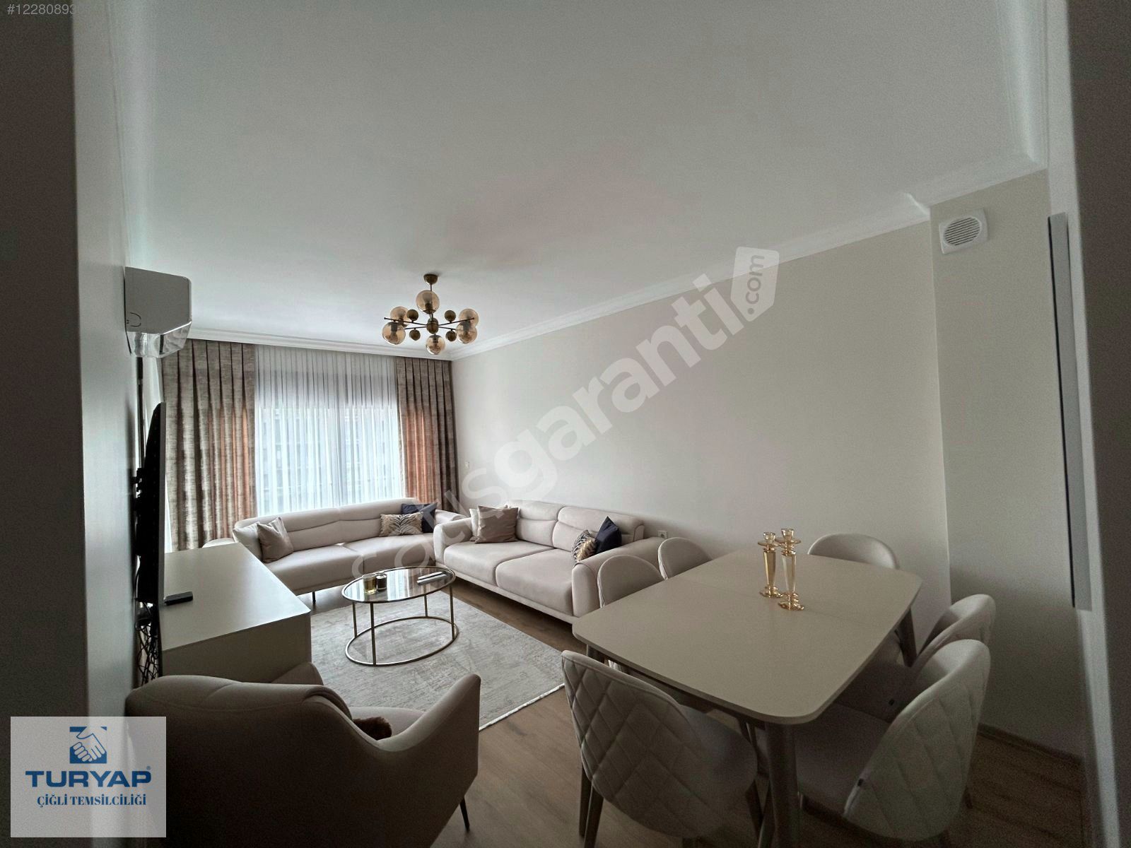 Çiğli İnönü Mahallesi'nde Havuzlu Sitede Satılık 2+1 Daire