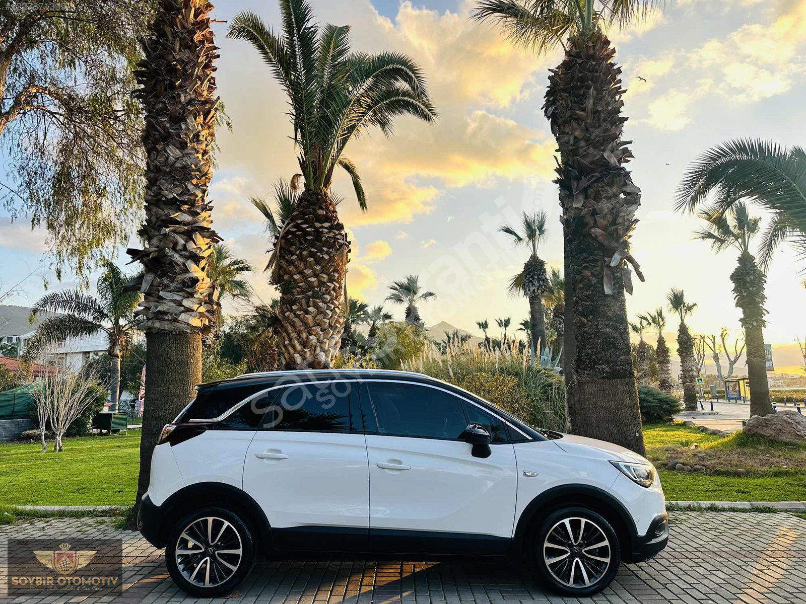 OPEL CROSSLAND X 1.5 T EXCELLENCE CAM TAVAN DİREKSİYON ISITMA