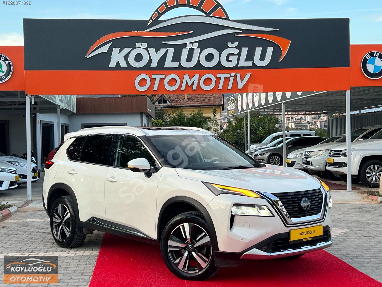 "KÖYLÜOĞLU OTOMOTİV" 2022 MODEL HATASIZ BOYASIZ NISSAN X-TRAIL