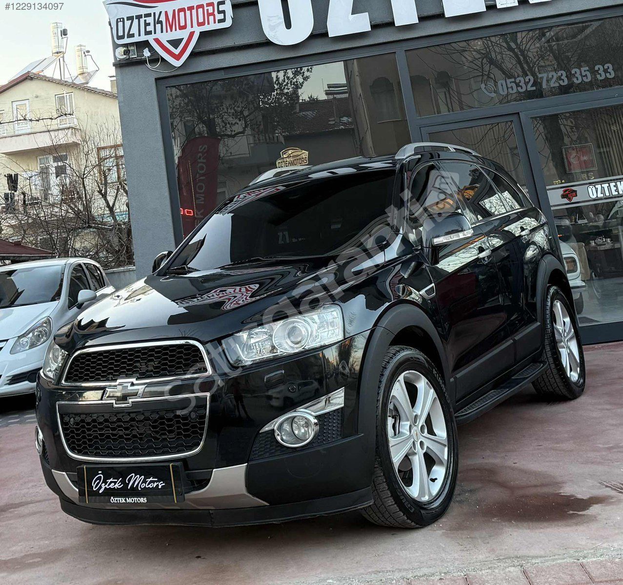 ÖZTEK MOTOR'S CAPTİVA YENİ KASA HATASIZ BOYASIZ 7 KİŞİLİK LTZ