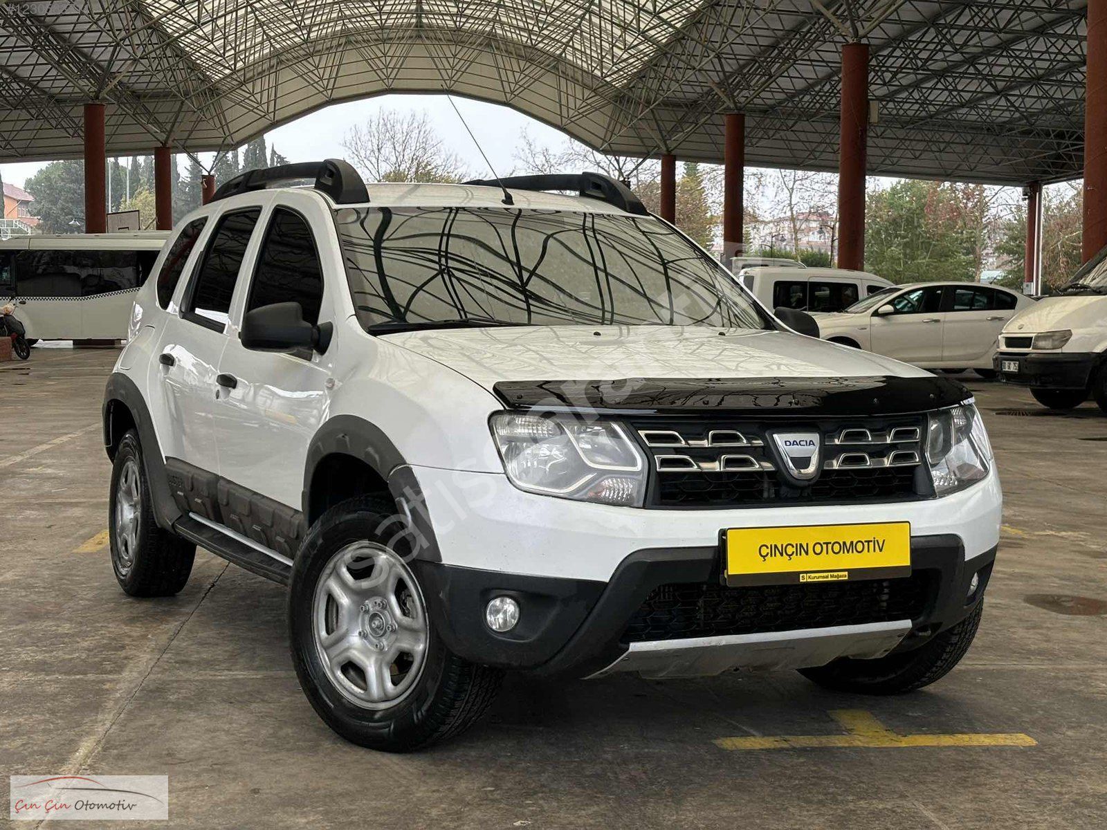 ÇIN ÇIN DA 2015 4X4 110 HP DEĞİŞENSİZ AMBİANCE DUSTER