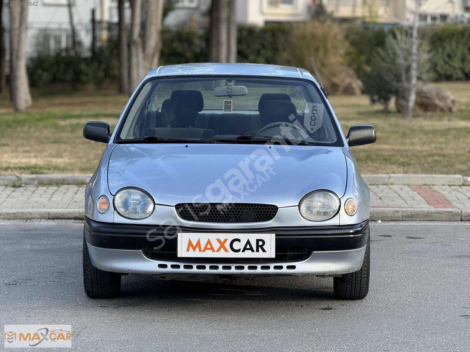 MAXCAR'dan 2000 MODEL TOYOTA COROLLA 1.3 ECO YENİ VİZE