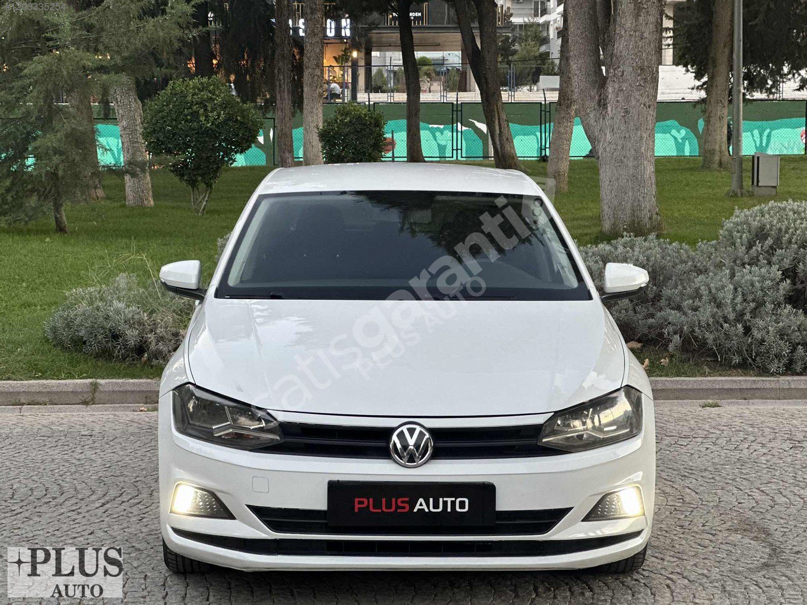 PLUS AUTO'DAN VOLKSWAGEN POLO 1.0 TRENDLİNE