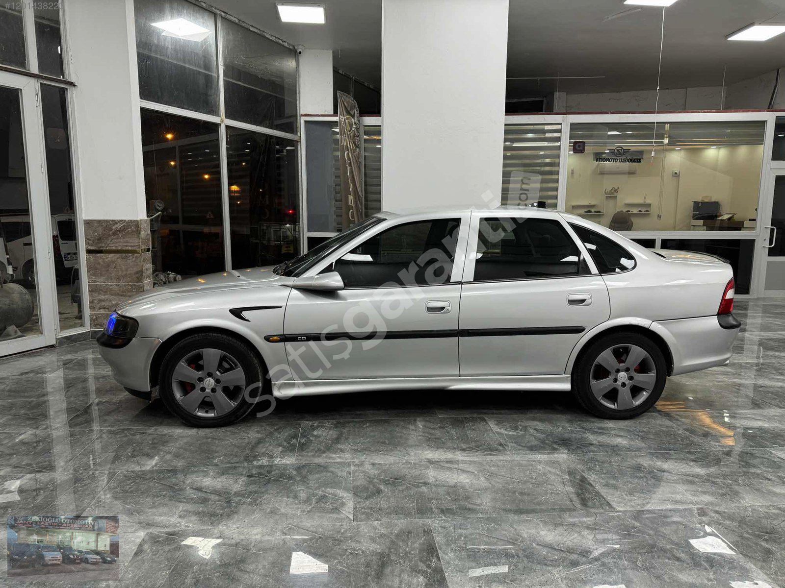 OPEL VECTRA CD ORJİNALL TEK DEĞİŞENLİ ORJİNALL DÜZGÜN ARAYANLAR