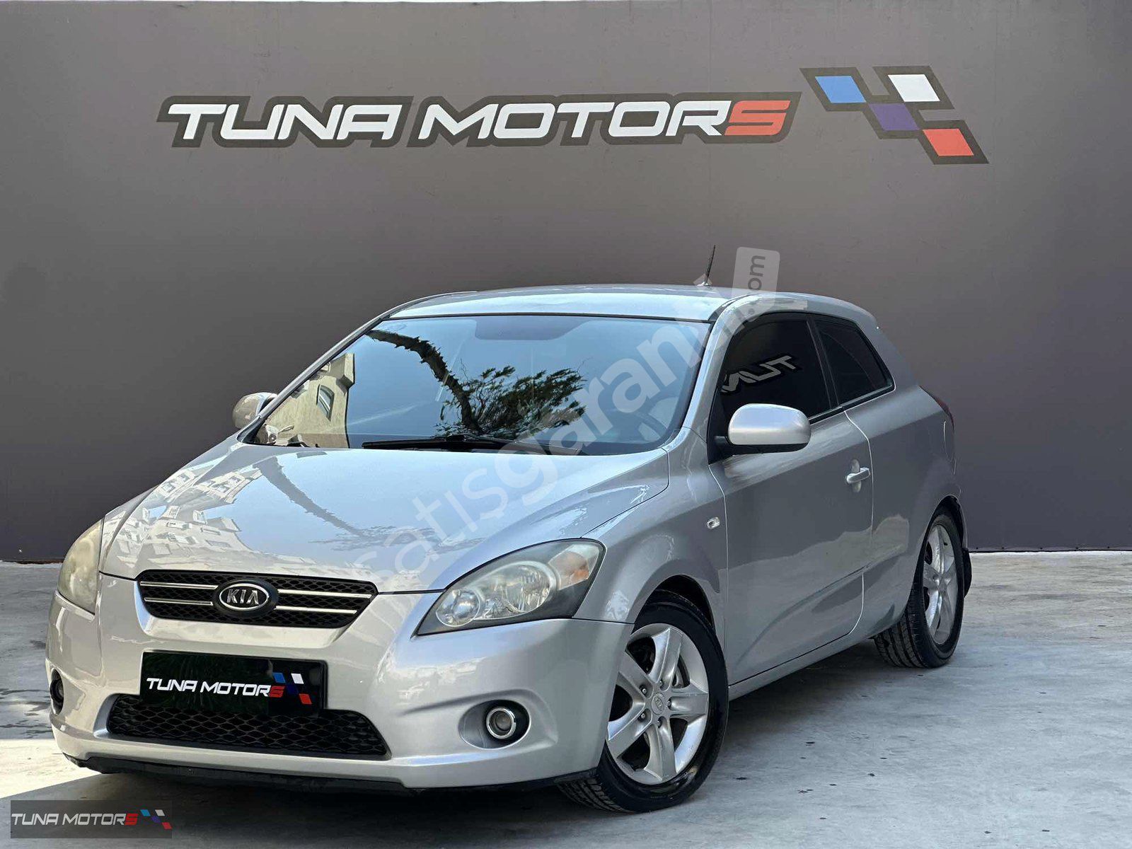 "TUNA MOTORS" BAKIMLI DEĞİŞENSİZ DİZEL OTOMATİK MANTIKLI FİYATA