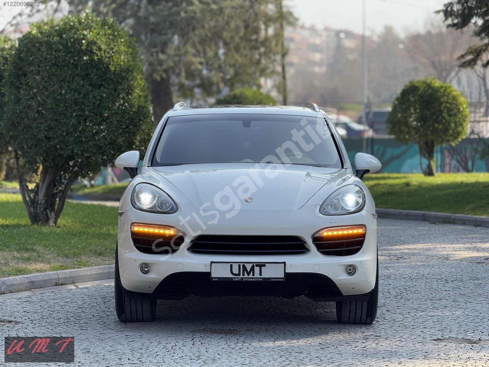 2012 Çıkış PORSCHE CAYENNE 3.0Diesel *BEYAZ *292 Bin KM *FULL