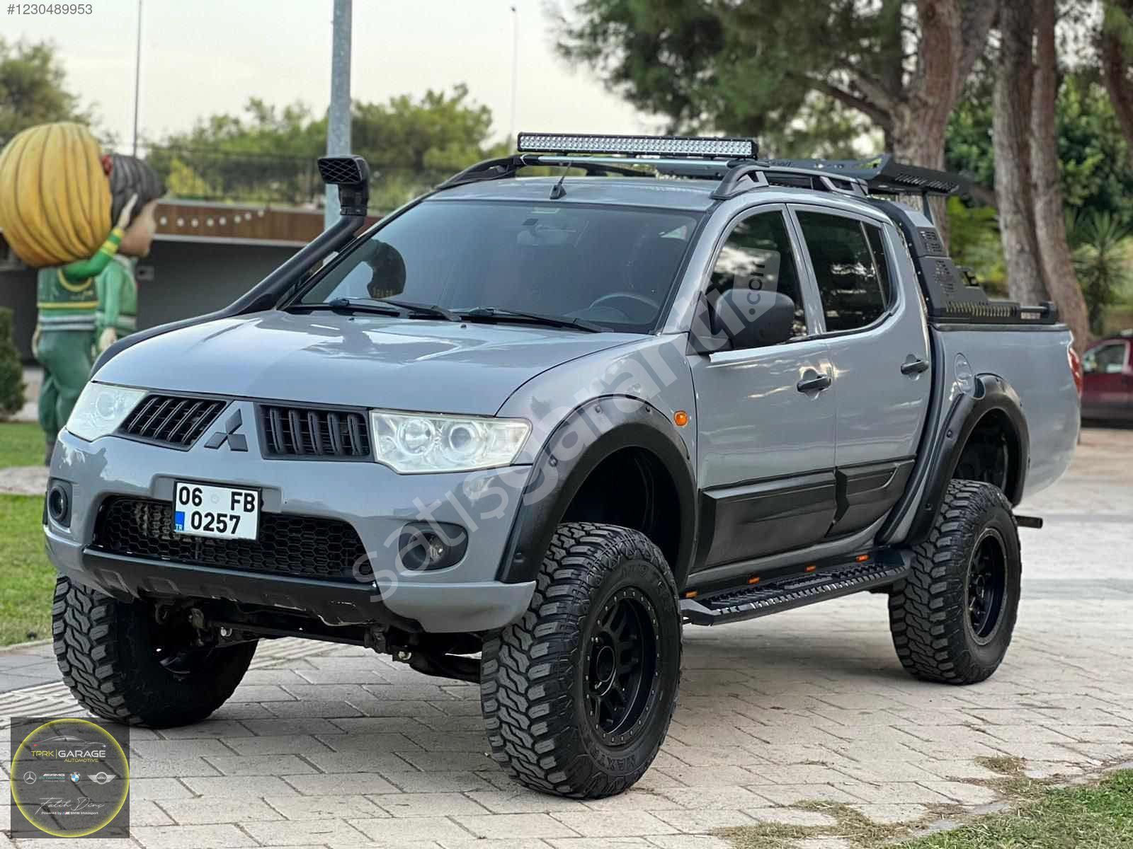 DAĞ CANAVARI ÇADIRLI YAŞAM ALANLI TAM OFFROAD DONANIMLI