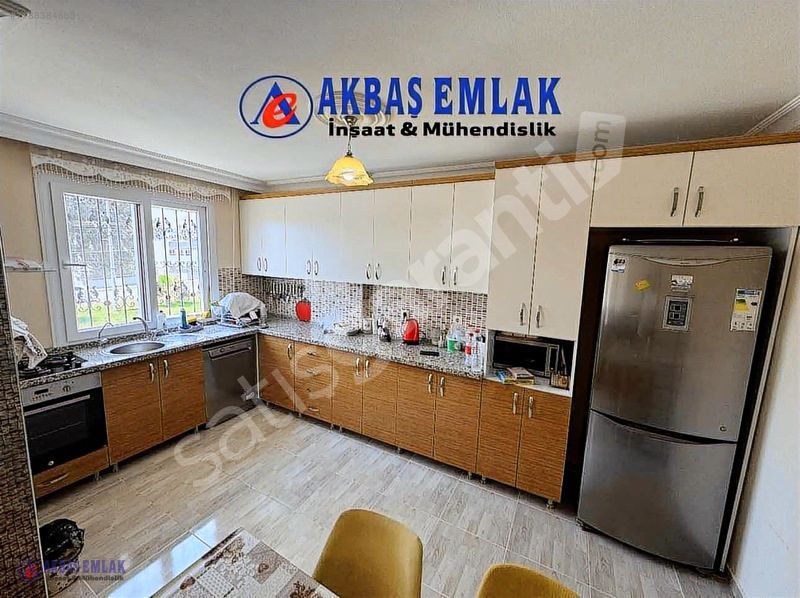 AKBAŞ'tan SATILIK BULVAR ÜSTÜ GBD CEPHE TERASLI EŞYALI DAİRE