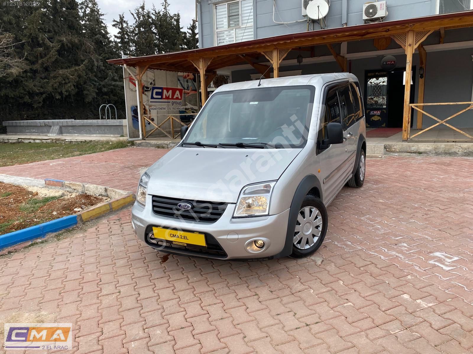 CMA 2.ELDEN FORD TRANSİT CONNECT 1.8 TDCİ DELUXE