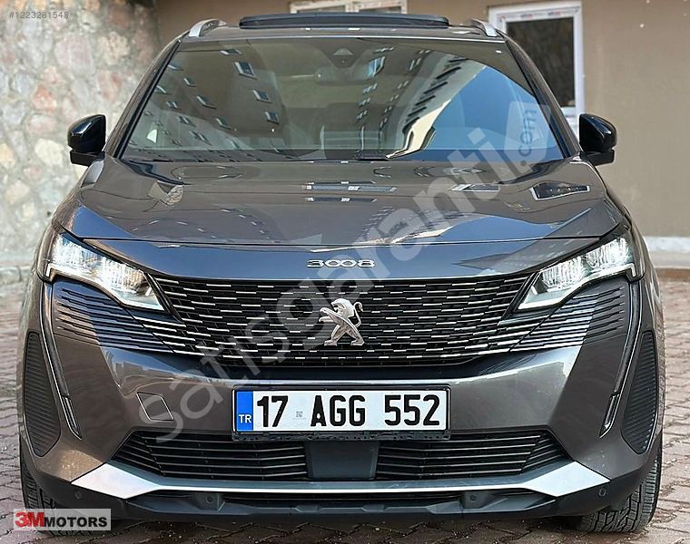 BOYASIZ OTOMATİK PEUGEOT 3008 1.5BLUEHDİ 130 HP CAM TAVAN ALLURE