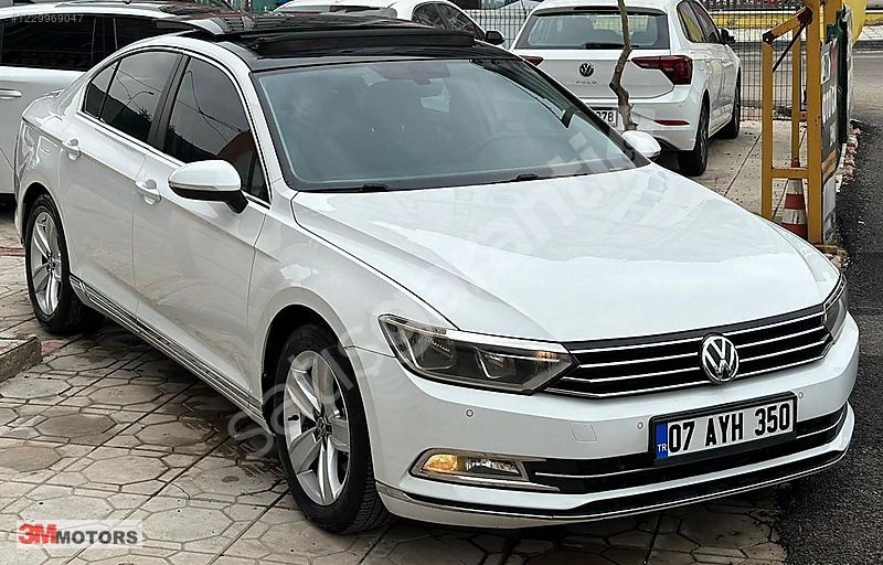 OTOMATİK VW PASSAT 1.6 TDİ COMFORTLİNE 120 HPDSG CAM TAVAN BEYAZ