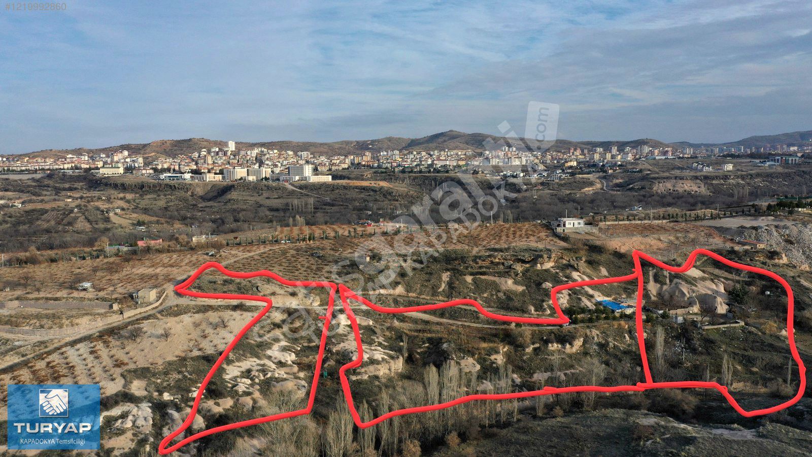 11.330m² Bağ ve Mandıra Nar/ Yeni Topraklık Mevkiinde