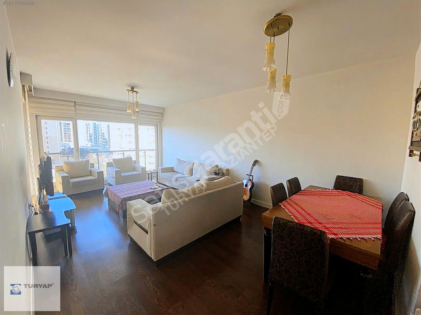 TURYAP KORAY GENÇ'TEN ANTEPİA'DA EŞYALI KİRALIK 2+1 DAİRE