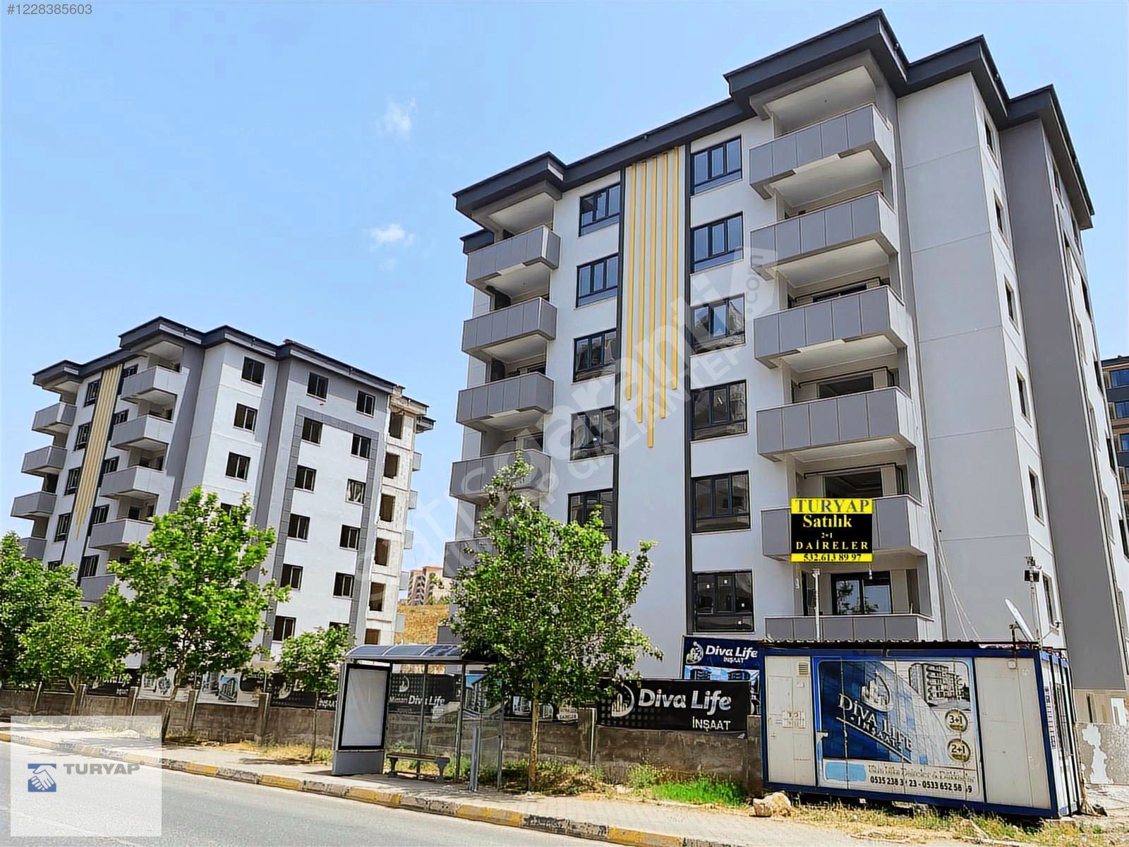 UMUT MAH.SİTE İÇERİSİNDE SATILIK 2+1 DAİRELER