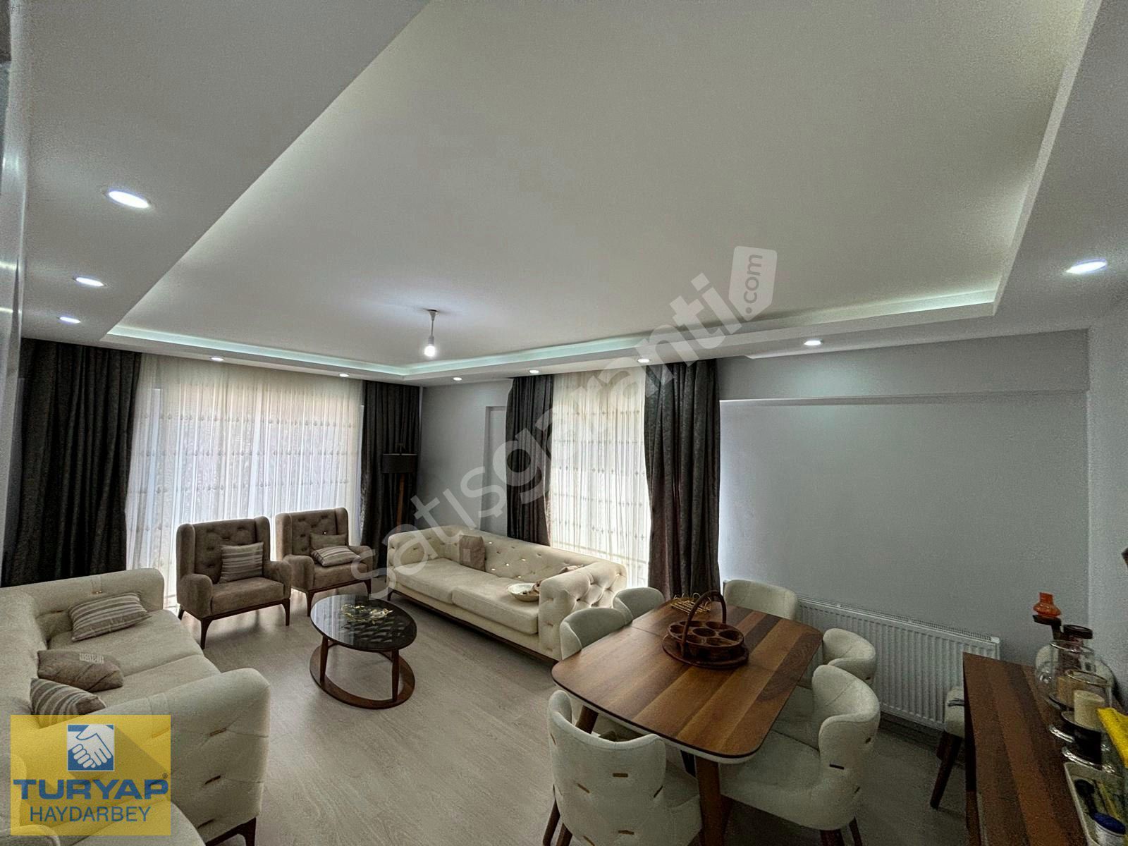 HAYDARBEY TURYAPTA BAŞAKŞEHİR SİTESİNDE İÇİ ÖZEL YAPILI LÜKS 4+1