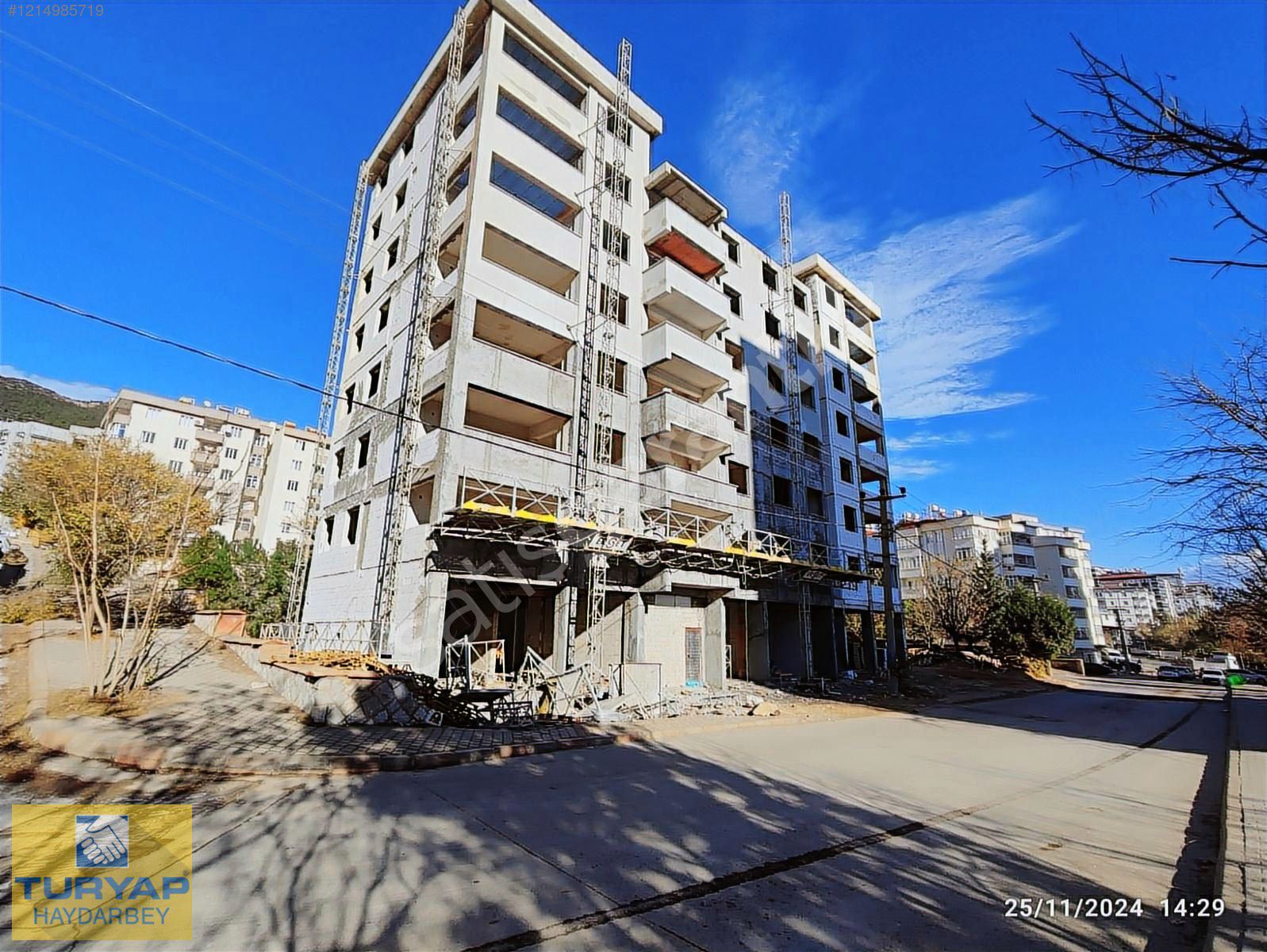 HAYDARBEY TURYAPTAN UZUN ÇARŞI ARKASI SIFIR YAPI FIRSAT İŞ YERİ