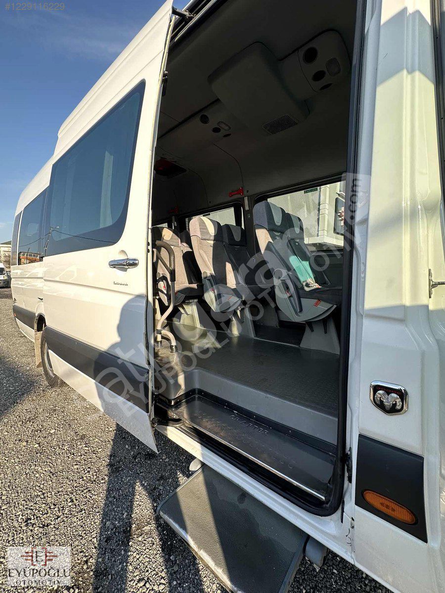 2015 CRAFTER OKUL 18+1 RUSAT 16+1 MİNİBÜS GEÇİYOR