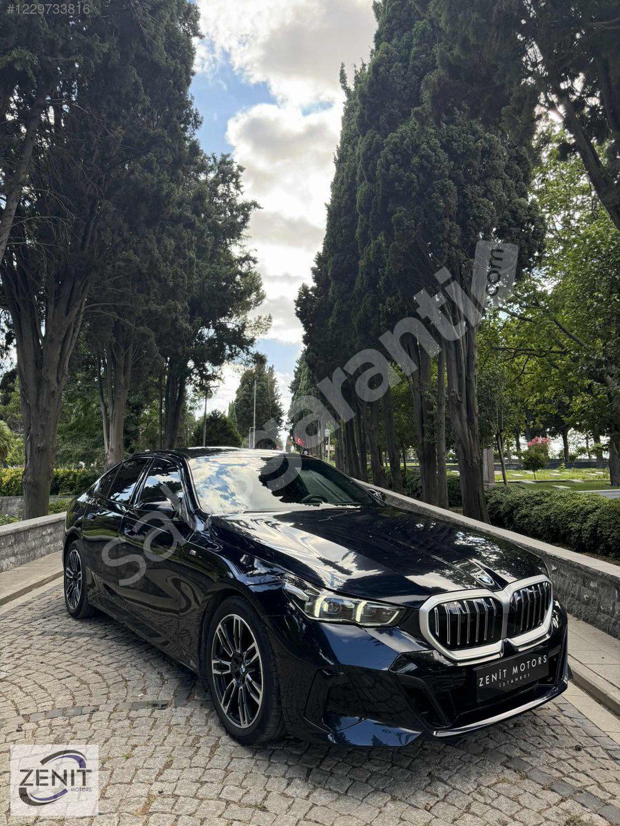 ZENİT MOTORS 2023 BMW 5.20D xDRIVE M SPORT 197 HP HYBRİD HATASIZ