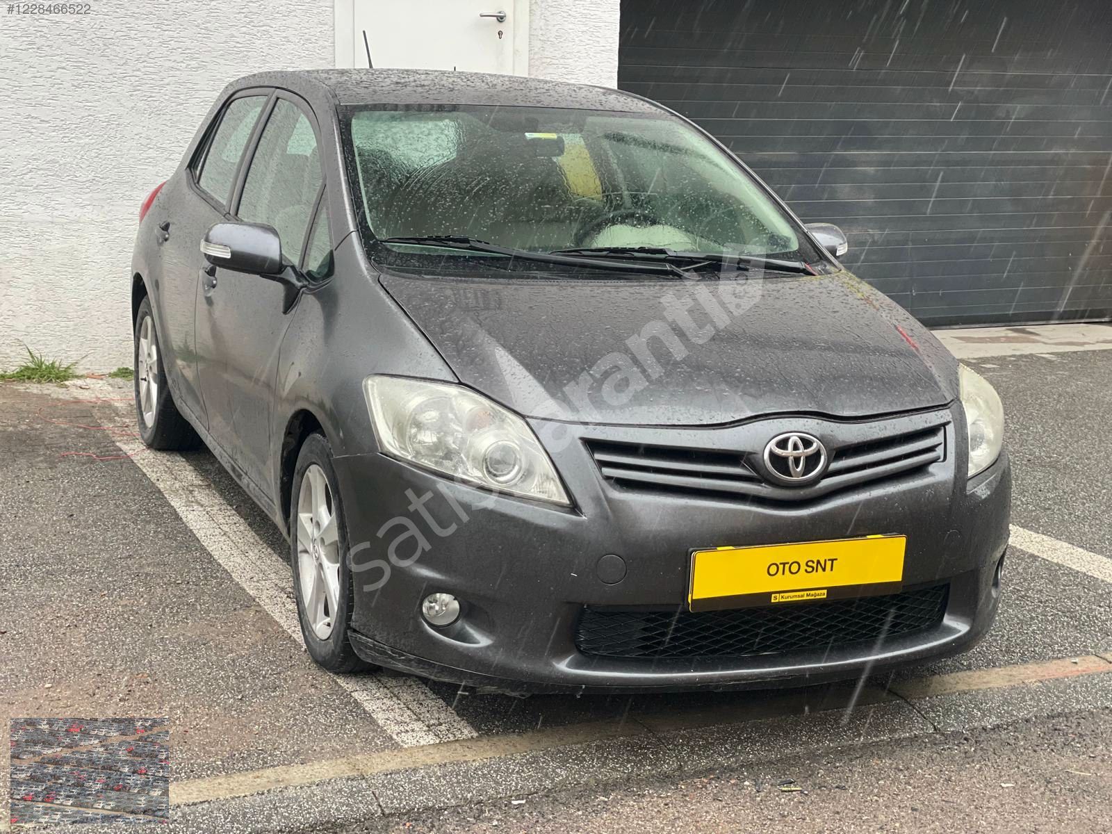 %30 PEŞİNATLA ELDEN SENETLİ 1.73 VADE FARKIYLA TOYOTA AURİS