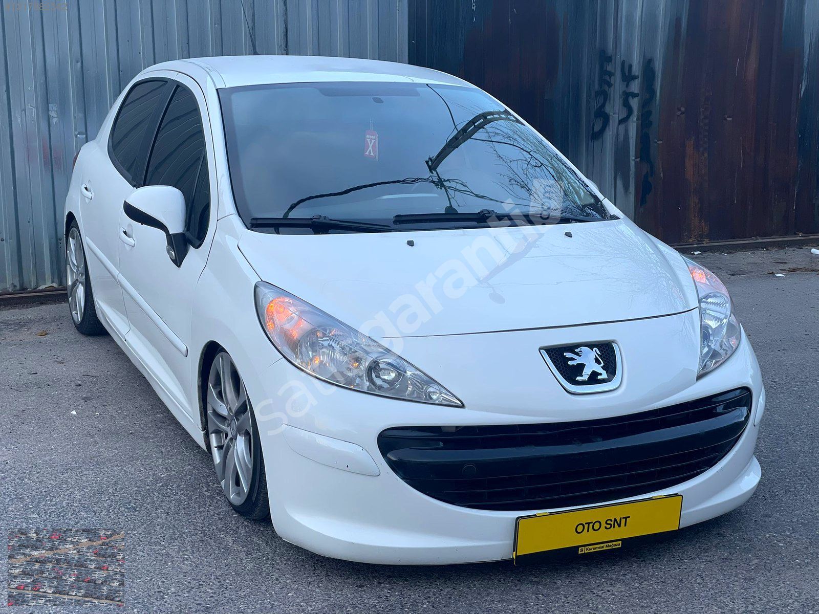 %30 PEŞİNATLA ELDEN SENETLİ 1.73 VADE FARKI İLE PEUGEOT 207