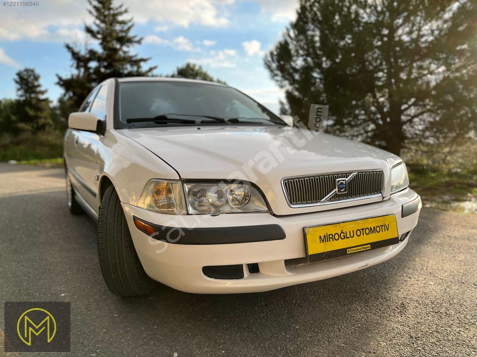 36 AY ELDEN SENETLİ 1.73 VADE FARKI İLE VOLVO S40