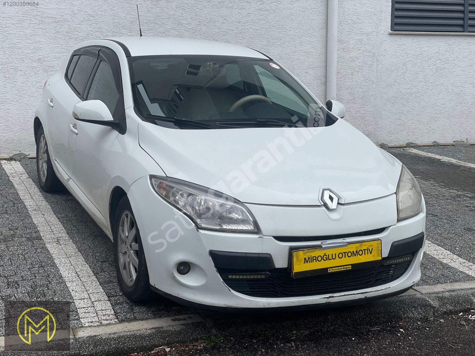 %30 PEŞİNATLA ELDEN SENETLİ 1.73 VADE İLE RENAULT MEGANE