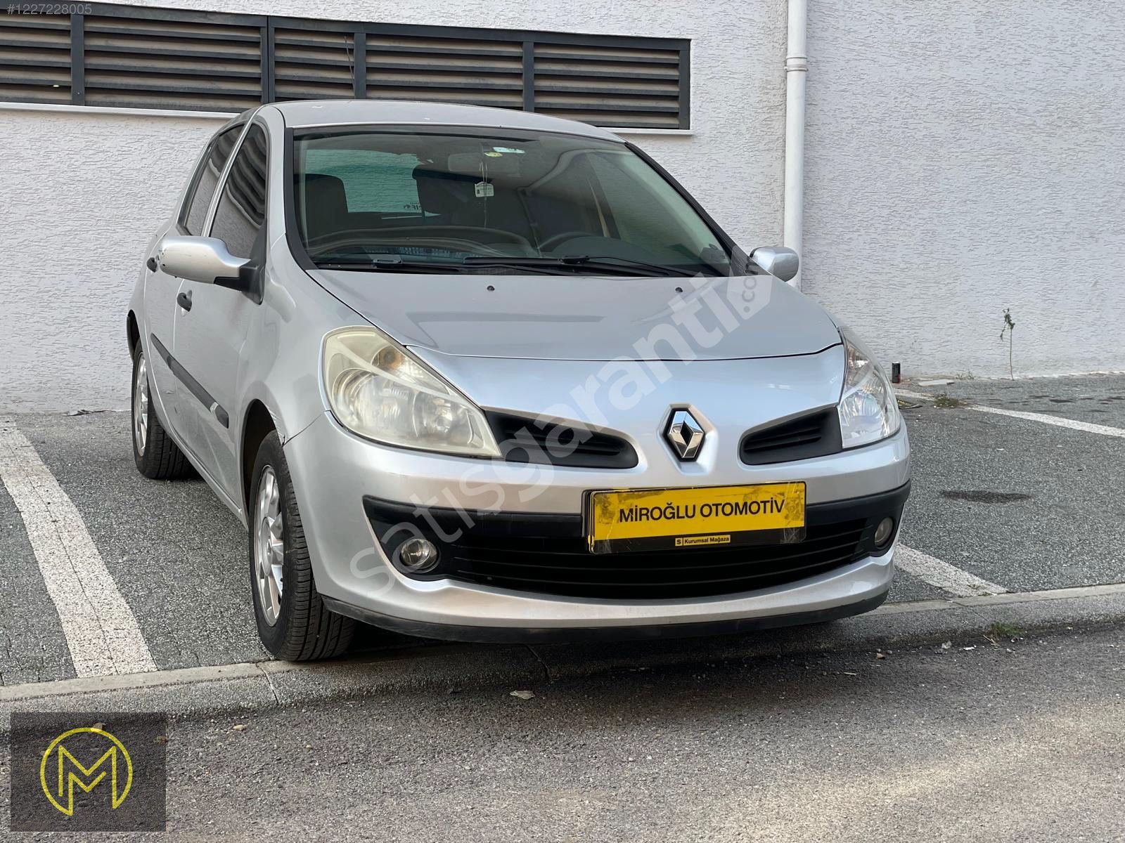 %30 PEŞİNATLA ELDEN SENETLİ 1.73 VADE RENAULT CLİO