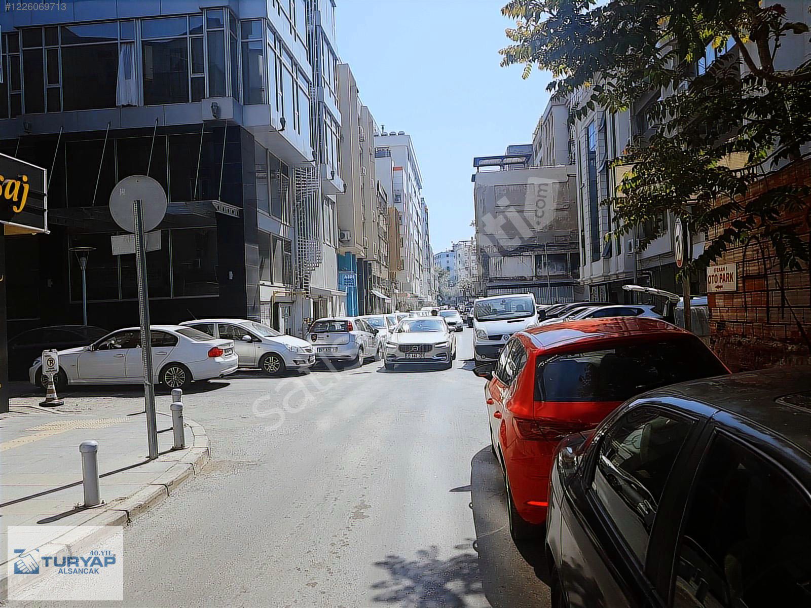 ÇANKAYA DA ÇİFT CEPHELİ SATILIK ARSA
