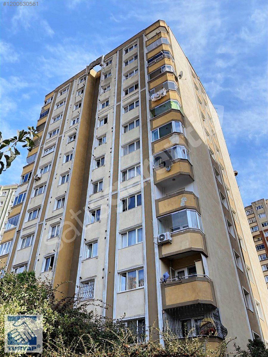 Başakşehir 4. Etap 1.Kısım ıhlamur park Evleri SATILIK ( 2+1)
