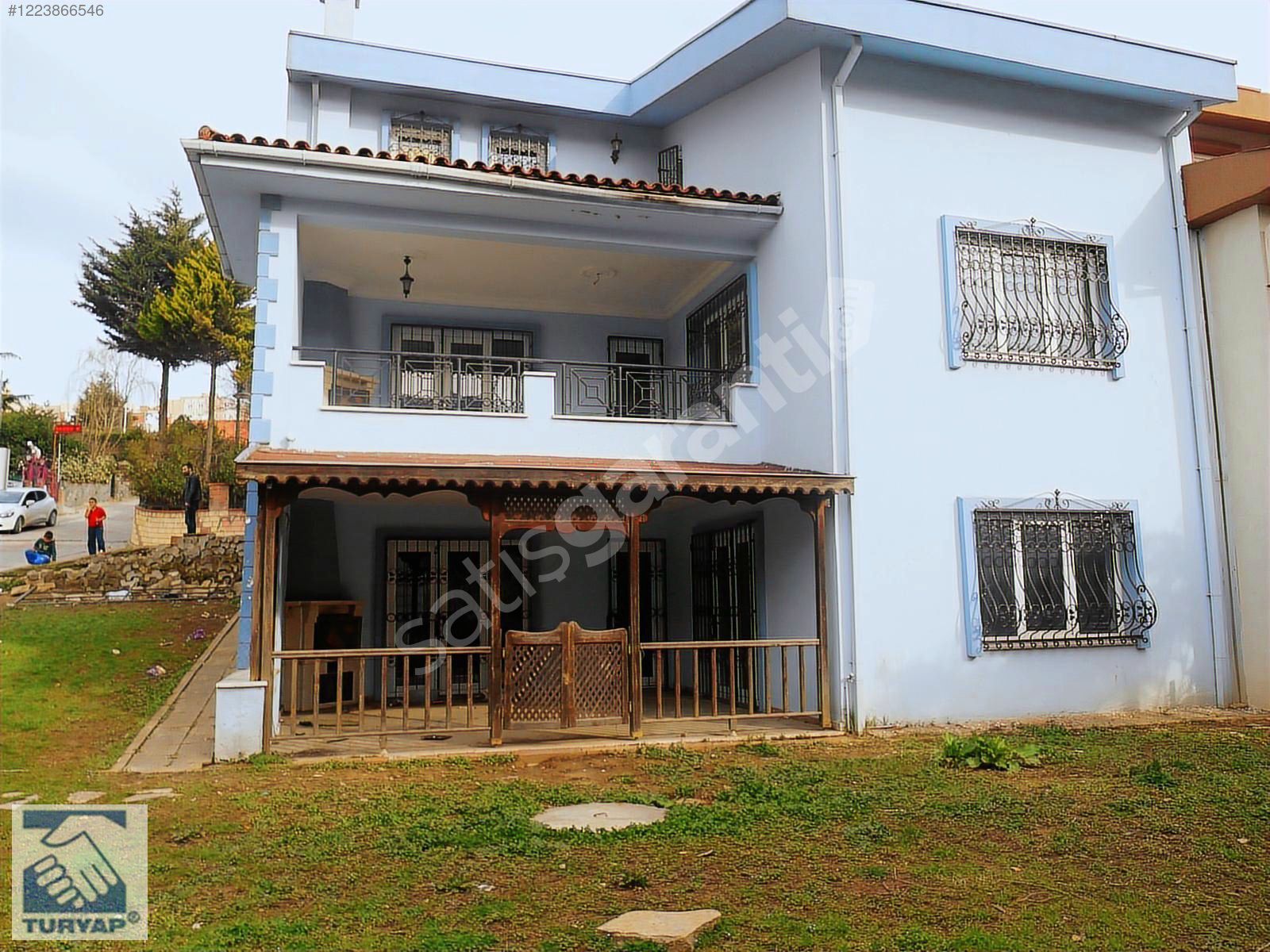 BAŞAKŞEHİR 4.ETAP 1.KISIM ( 280 M² ) 6+1 SATILIK VİLLA