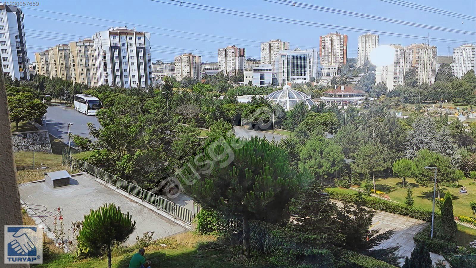 BAŞAKŞEHİR 5.ETAP YENİKÖY SİTESİNDE SATILIK VADİ MANZARALI 3+1