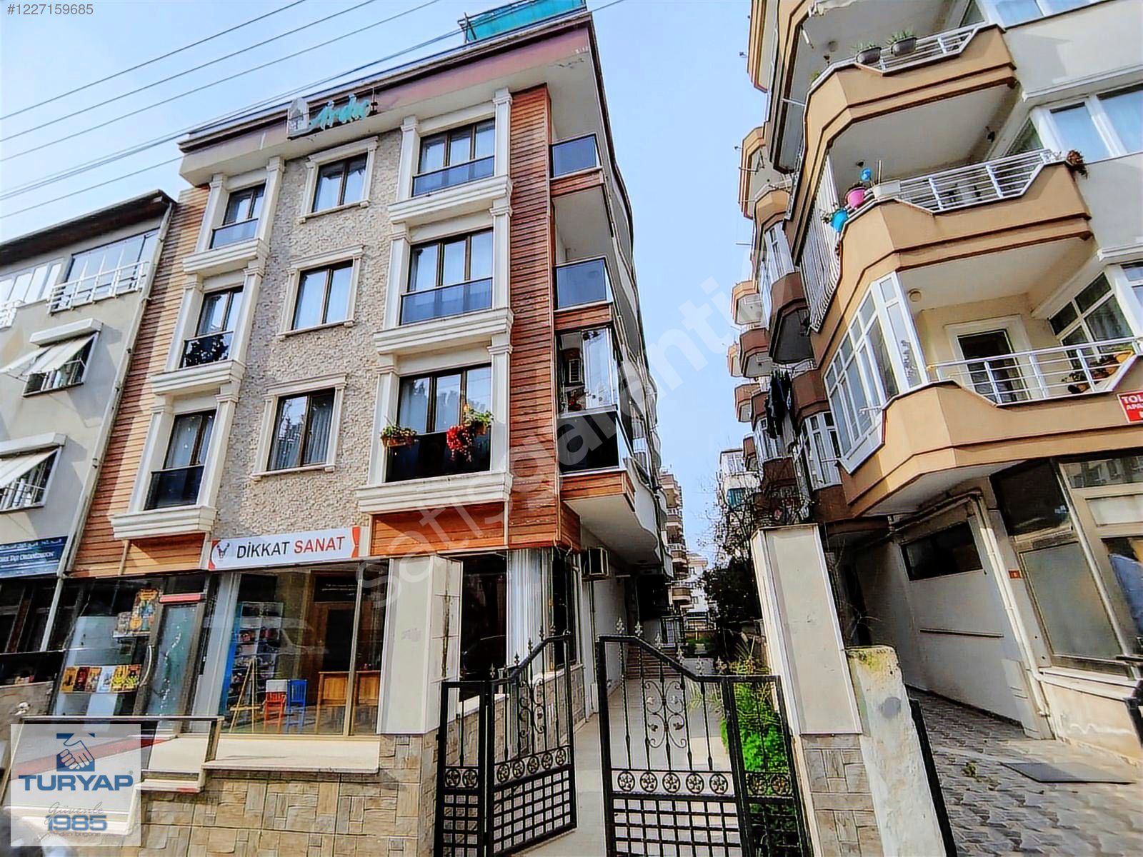 TURYAP'TAN; YALOVA MERKEZ GOP MAH'DE SATILIK 2+1 GENİŞ DAİRE