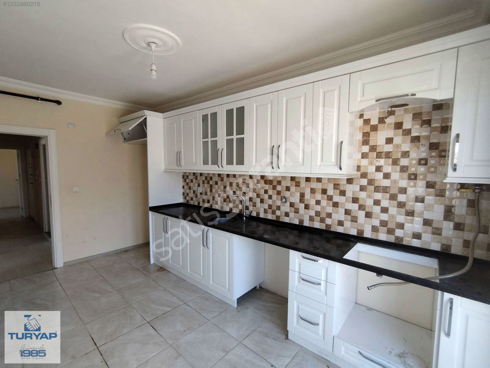 CADDE ÜZERİNDE EBEVEYN BANYOLU 3+1 GENİŞ KİRALIK DAİRE