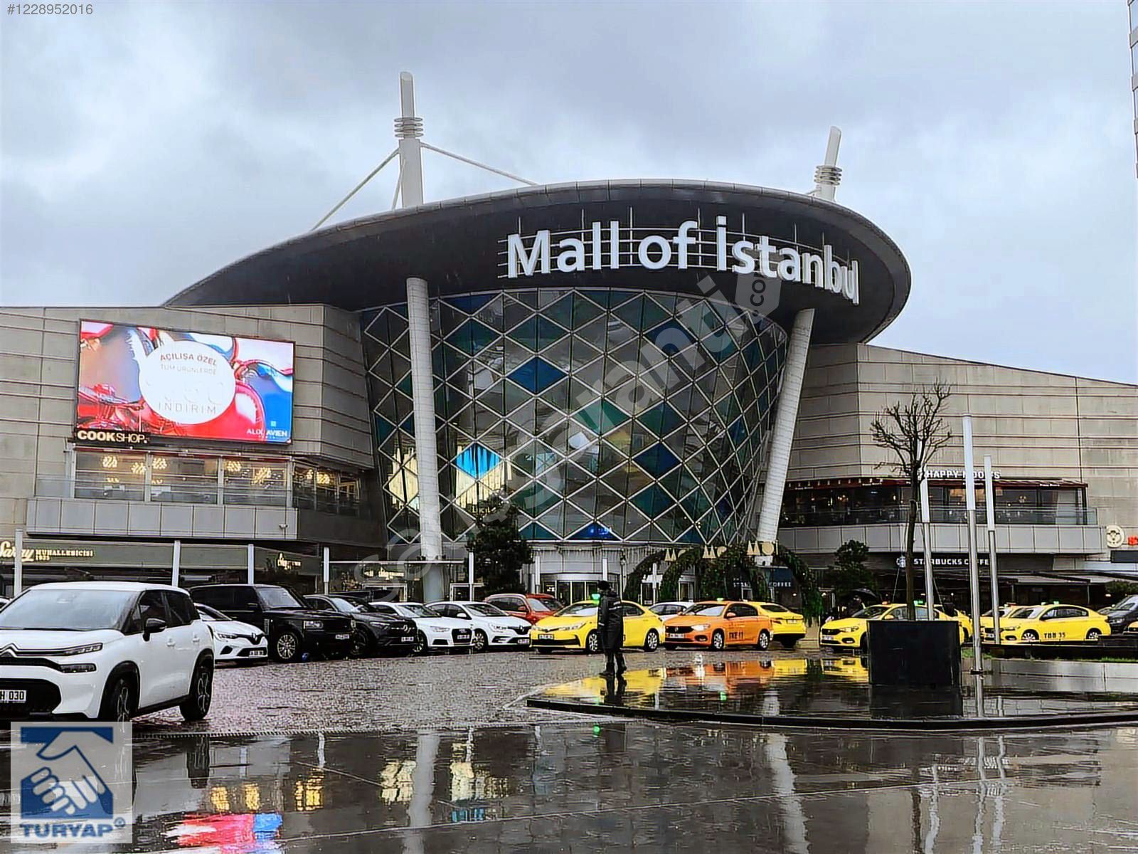TURYAP'tan MALL OF İSTANBUL'DA 4+1 ( 216m² ) BOŞ SATILIK DAİRE
