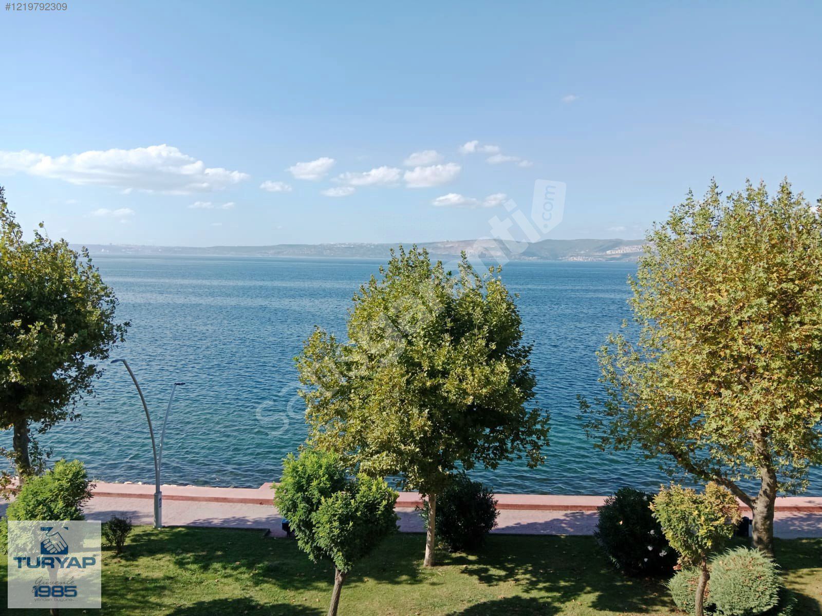 TURYAP'DAN KARAMÜRSEL'DE DENİZE SIFIR 4+1 KİRALIK DAİRE