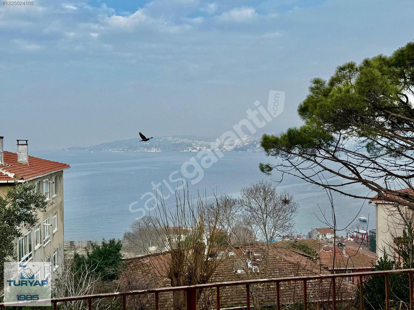 İSTANBUL BEYKOZ PAŞABAHÇE'DE DENİZ MANZARALI SATILIK MÜSTAKİL EV
