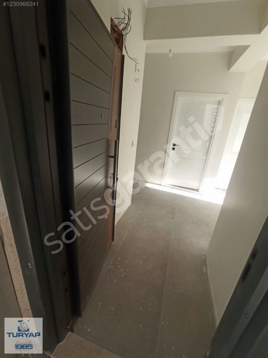 TERMAL YOLUNDA SATILIK DAİRE